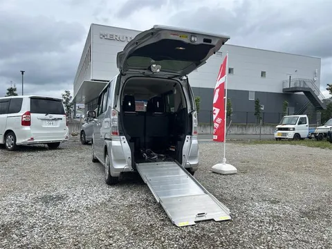 Honda N-BOX Plus