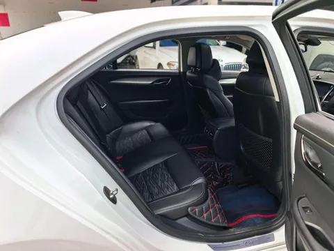 Cadillac ATS-L