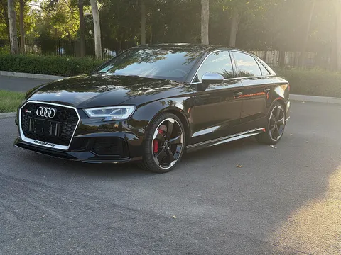 Audi RS
