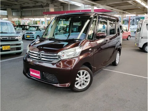 Nissan Dayz Roox