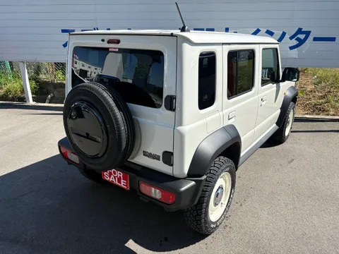 Suzuki Jimny Nomade