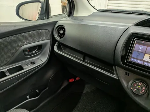 Toyota Yaris (Vitz)