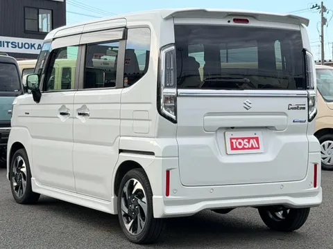 Suzuki Spacia Custom