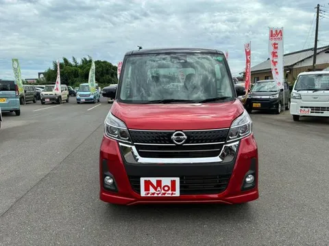Nissan Dayz Roox