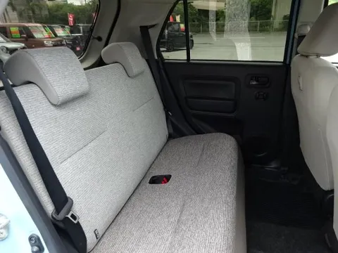 Daihatsu Mira Tocot
