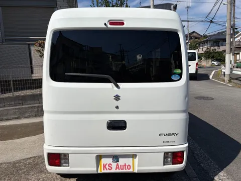 Suzuki Every