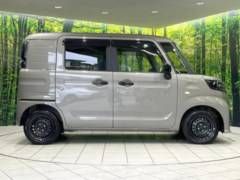 Suzuki Spacia Base