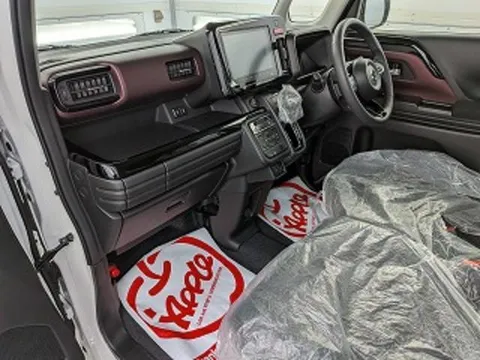 Suzuki Spacia Custom