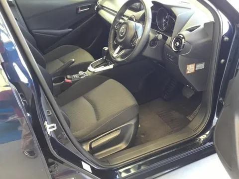 Mazda Mazda2 (Demio)