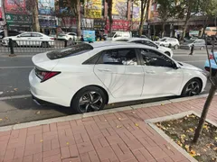 Hyundai Elantra (Avante)