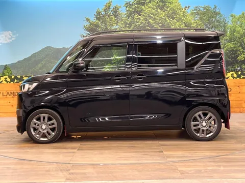 Mitsubishi Delica Mini