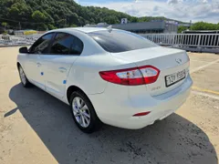 Renault SM3