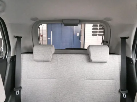 Daihatsu Mira Tocot