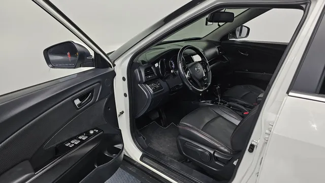 SsangYong Tivoli XLV (Tivoli Air)