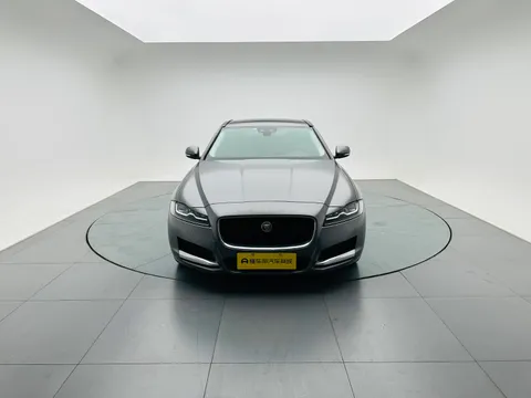Jaguar XFL