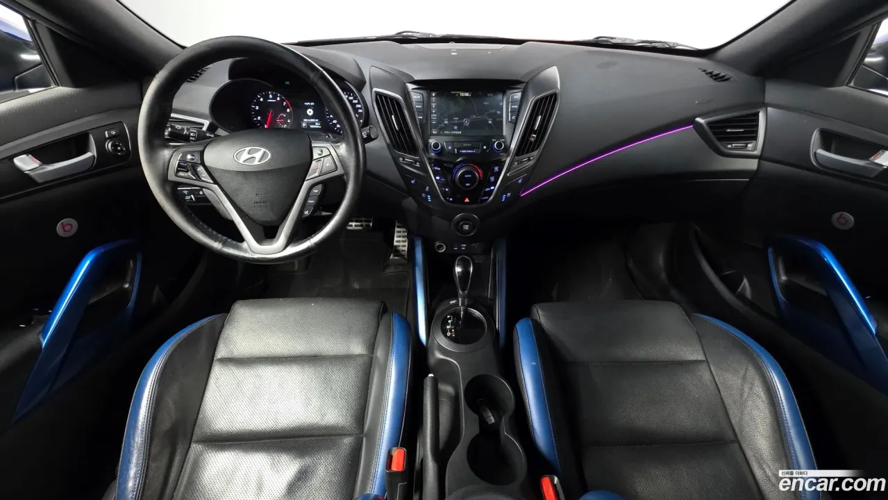 Hyundai Veloster