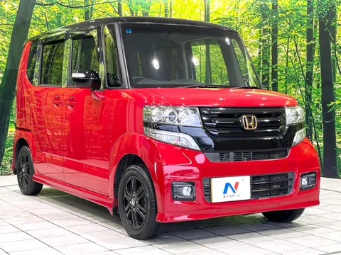 Honda N-BOX Custom