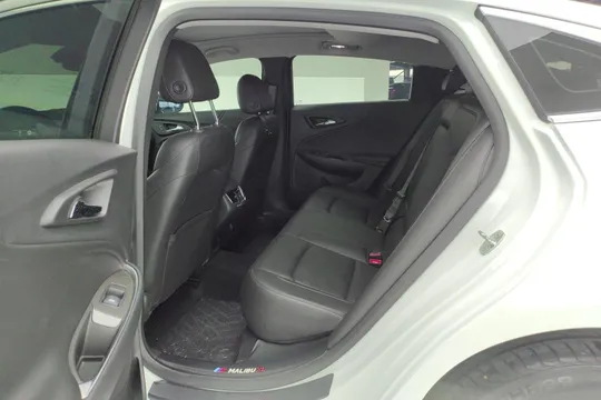 Chevrolet Malibu XL