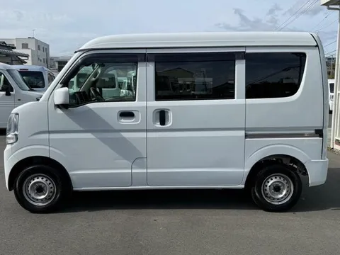 Nissan Clipper