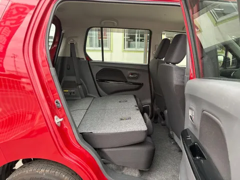 Suzuki Wagon R Stingray