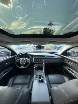 Jaguar XFL
