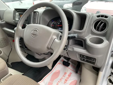 Nissan Clipper