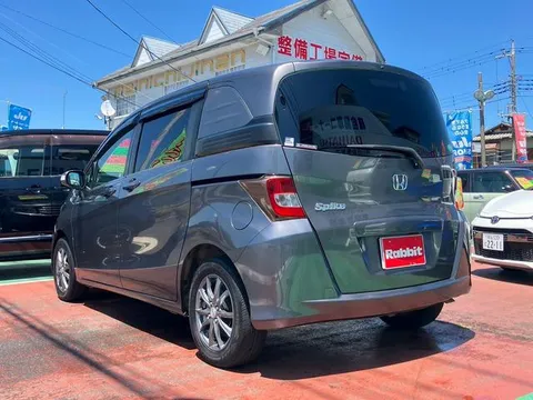 Honda Freed Spike