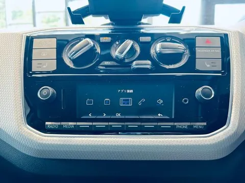 Volkswagen Up