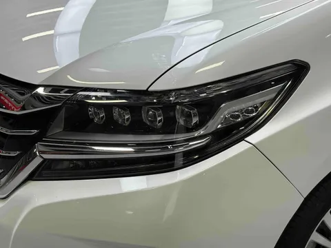 Honda Elysion