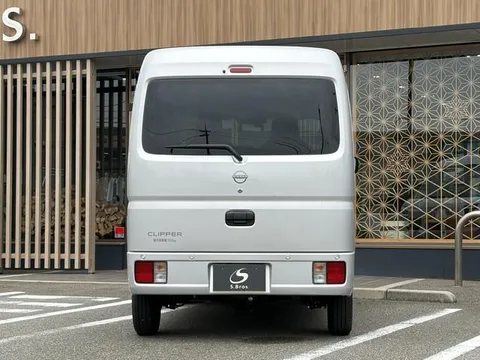 Nissan Clipper
