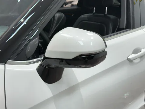 Honda UR-V