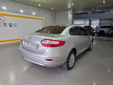 Renault SM3