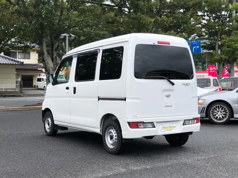 Daihatsu Hijet Cargo
