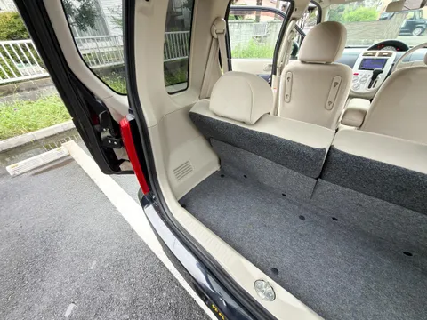 Nissan Otti