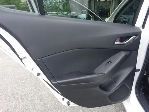 Mazda Axela Sport