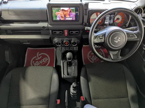 Suzuki Jimny Sierra