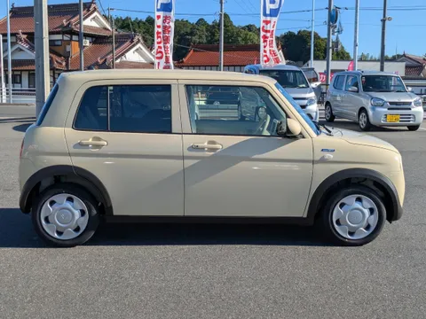 Suzuki Alto Lapin