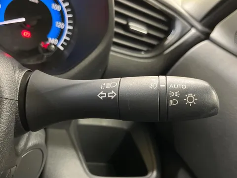 Mitsubishi eK X Space