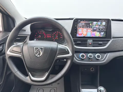 Baojun 310