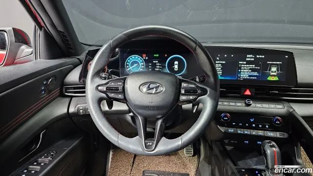Hyundai Elantra (Avante)