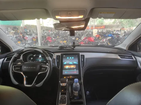 Roewe i6