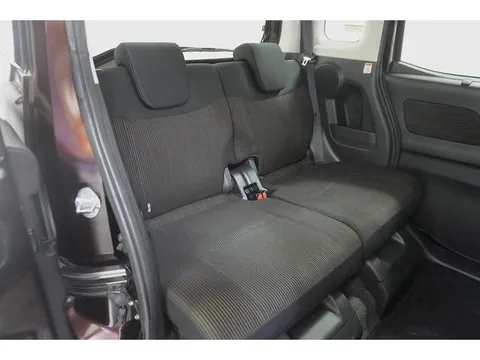 Mitsubishi eK Space Custom