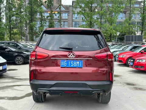 Maxus D90