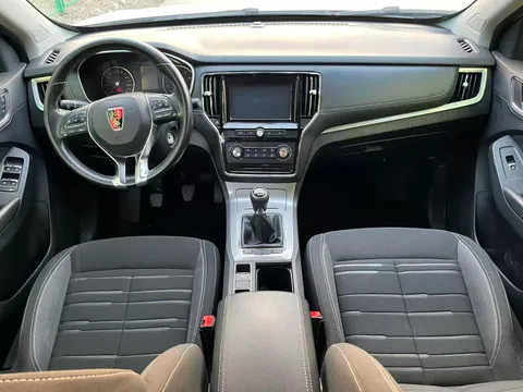 Roewe RX5