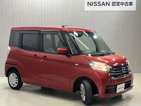 Nissan Dayz Roox