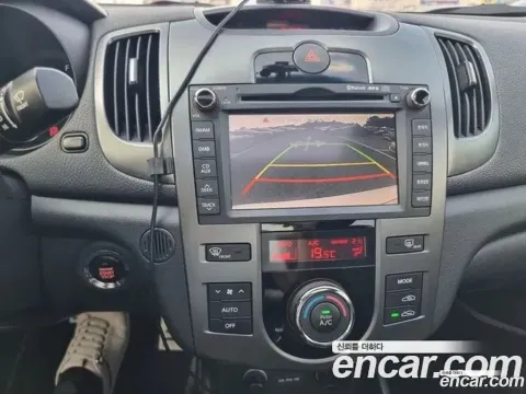 Kia Cerato (Forte)
