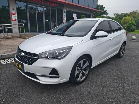 Chery Arrizo 5