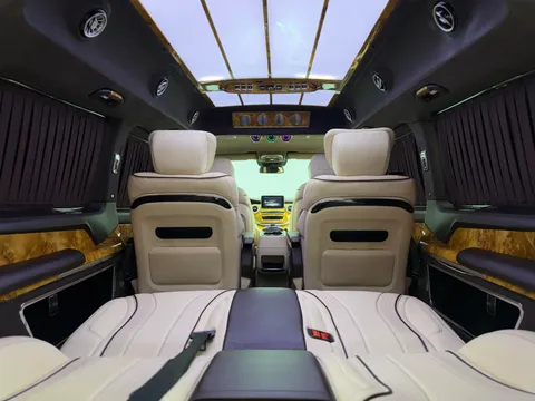 Mercedes-Benz V-Class