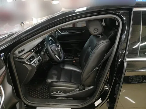 Cadillac XTS