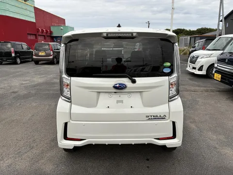 Subaru Stella